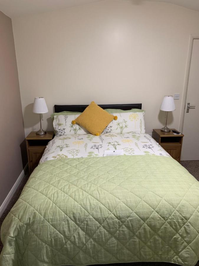 ويكفيلد Redbeck Motel المظهر الخارجي الصورة